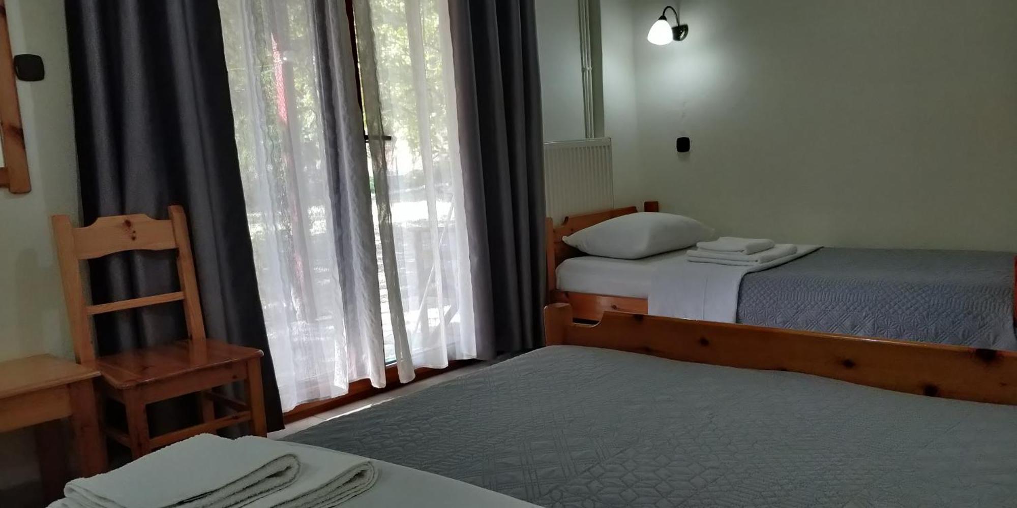Akamatis Giorgos Otel Therma  Dış mekan fotoğraf