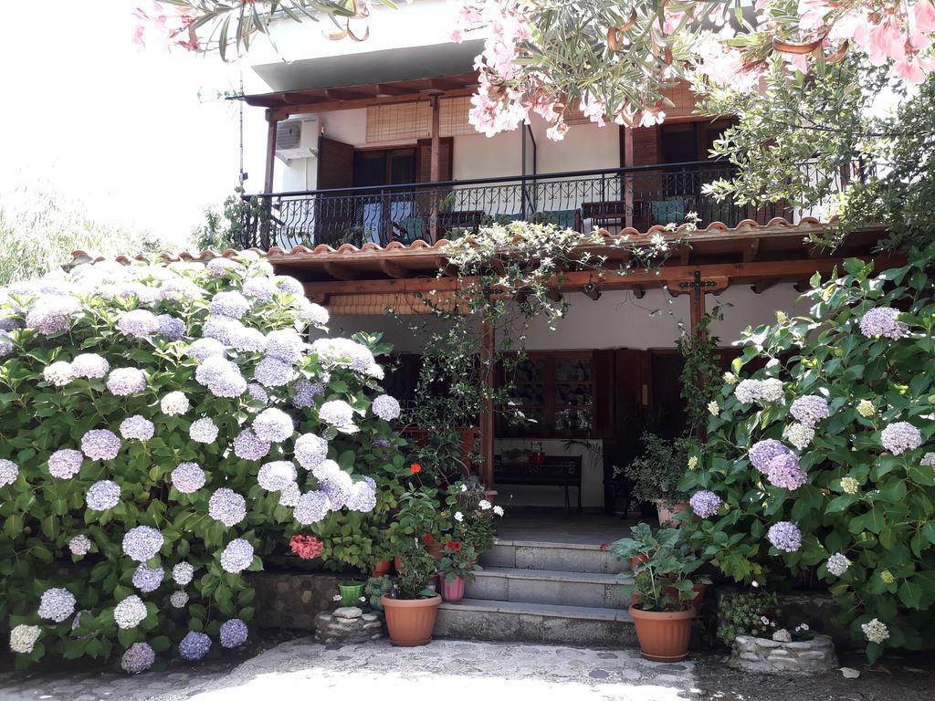 Akamatis Giorgos Otel Therma  Dış mekan fotoğraf
